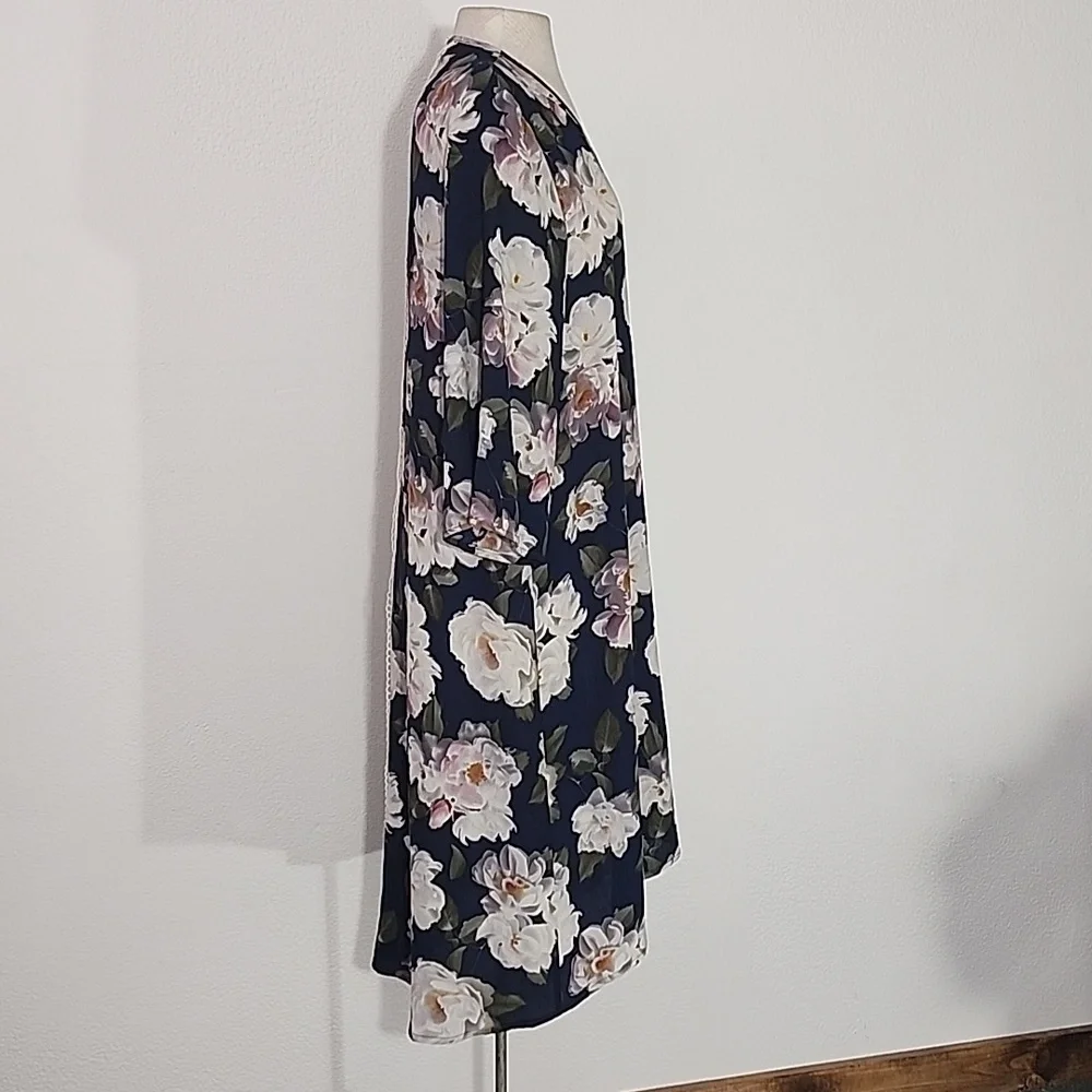 Umgee Kimono Large Flowers Lace Strip On Back Navy Multi Size S